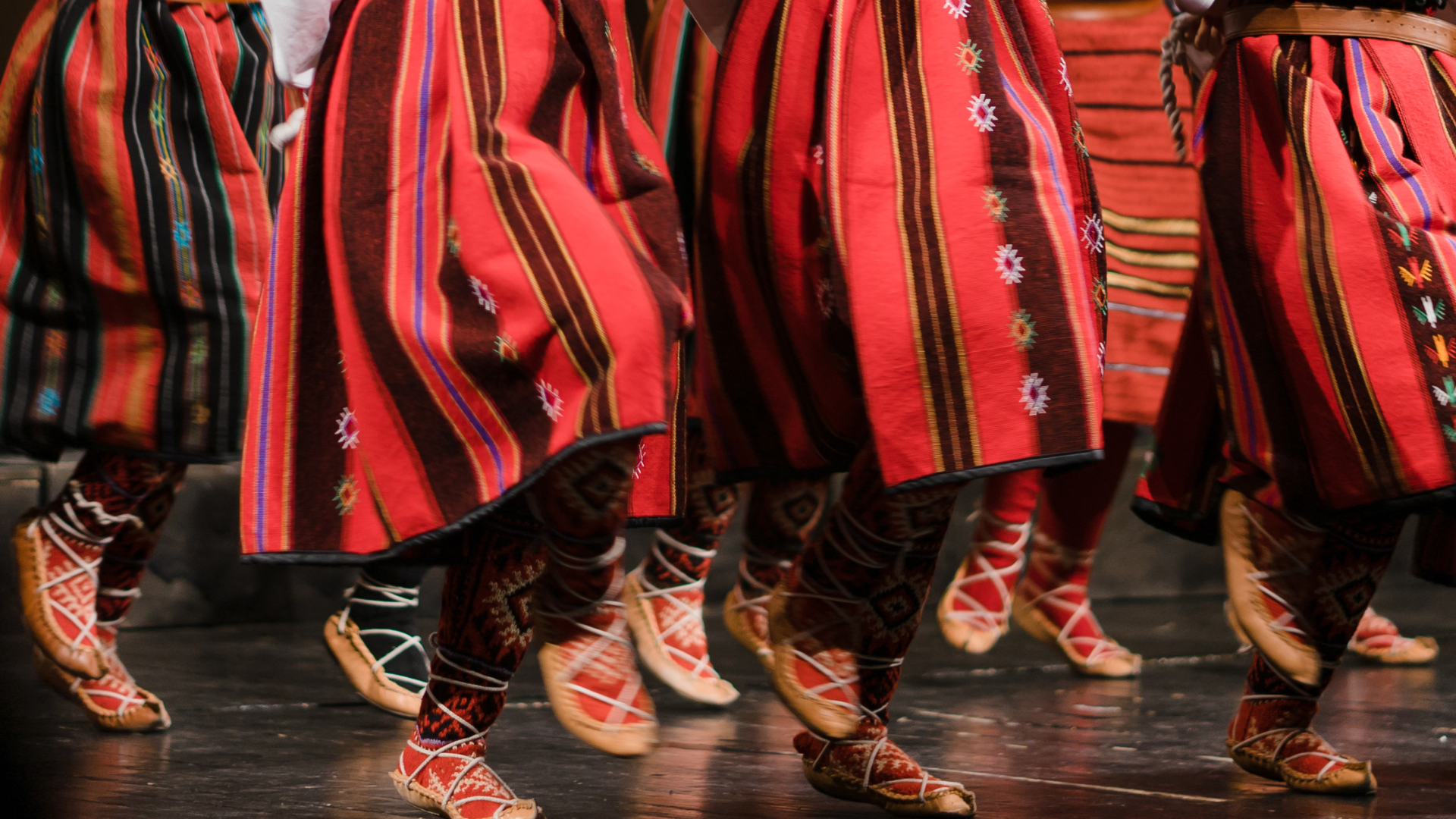 Serbian dance Kolo